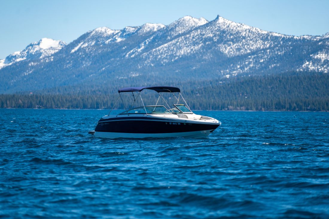 A boat rental in Tahoe City sets up the perfect environment for family-group celebrations