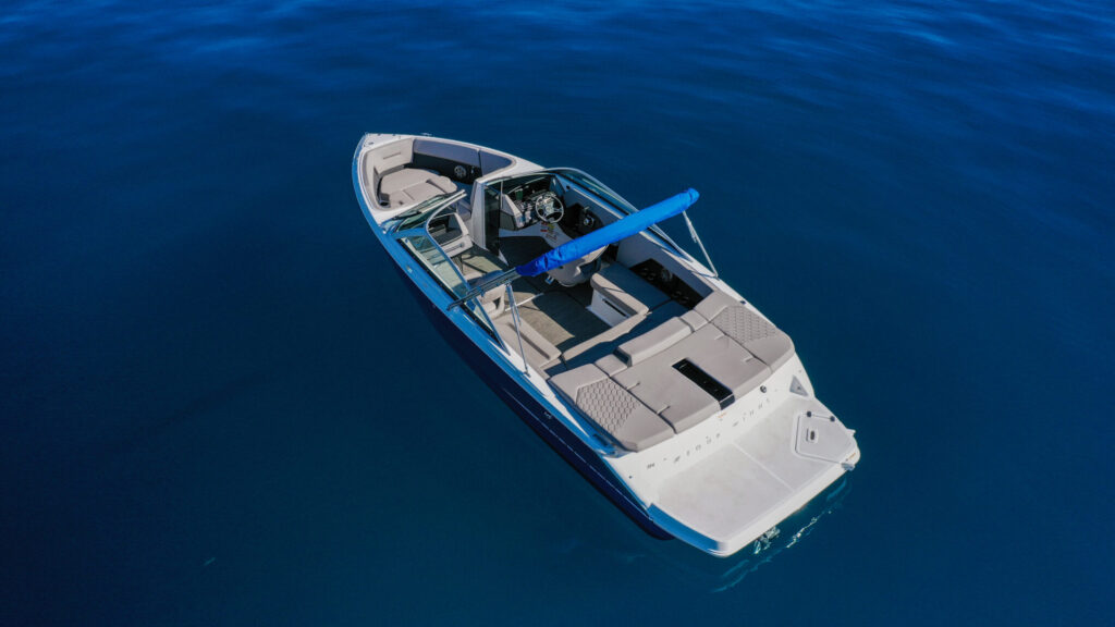  Experience luxury on Lake Tahoe with our yacht rentals. Enjoy breathtaking views, tailored services, and unmatched privacy. Visit North Lake Tahoe Boat Rental.