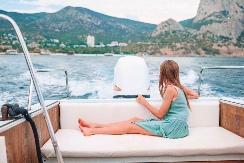 6 Reasons Why You Should Rent a Boat on Your Next Vacation