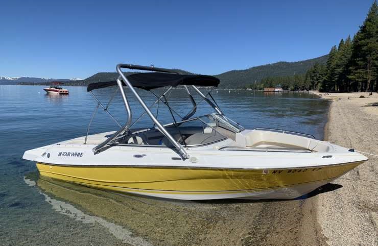 Top Tips for Planning the Perfect Big Group Boat Rental Experience