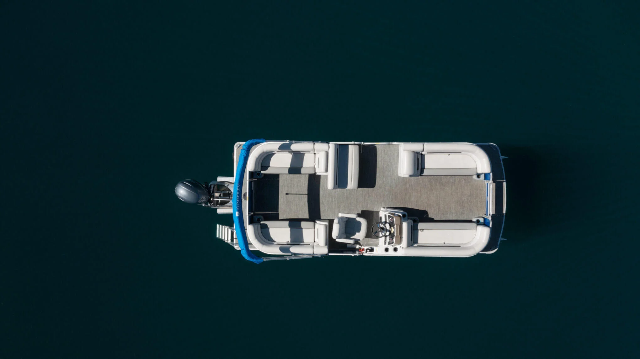 North Lake Tahoe Boat Rental Single Decker 23' Pontoon