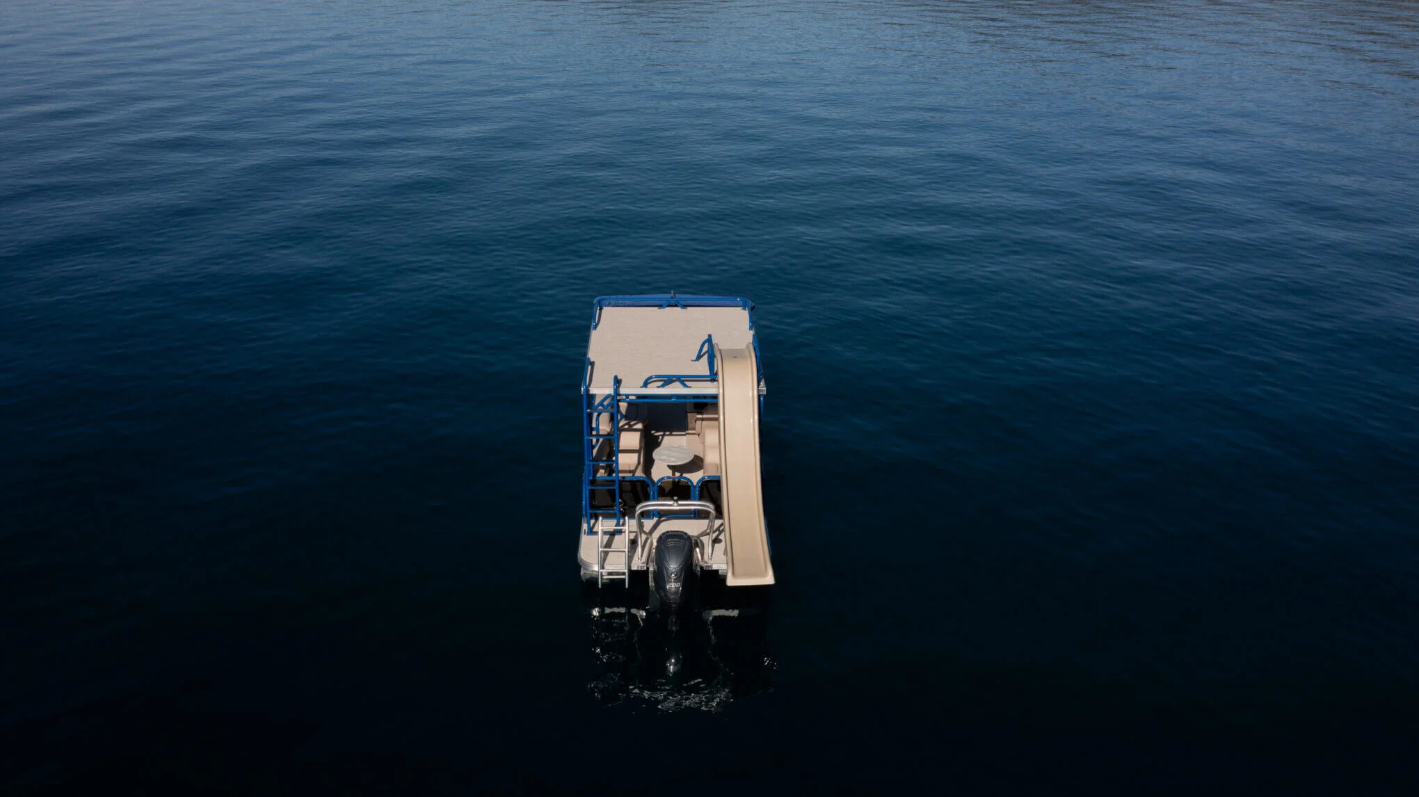 North Lake Tahoe Boat Rental 25' Double Decker Pontoon