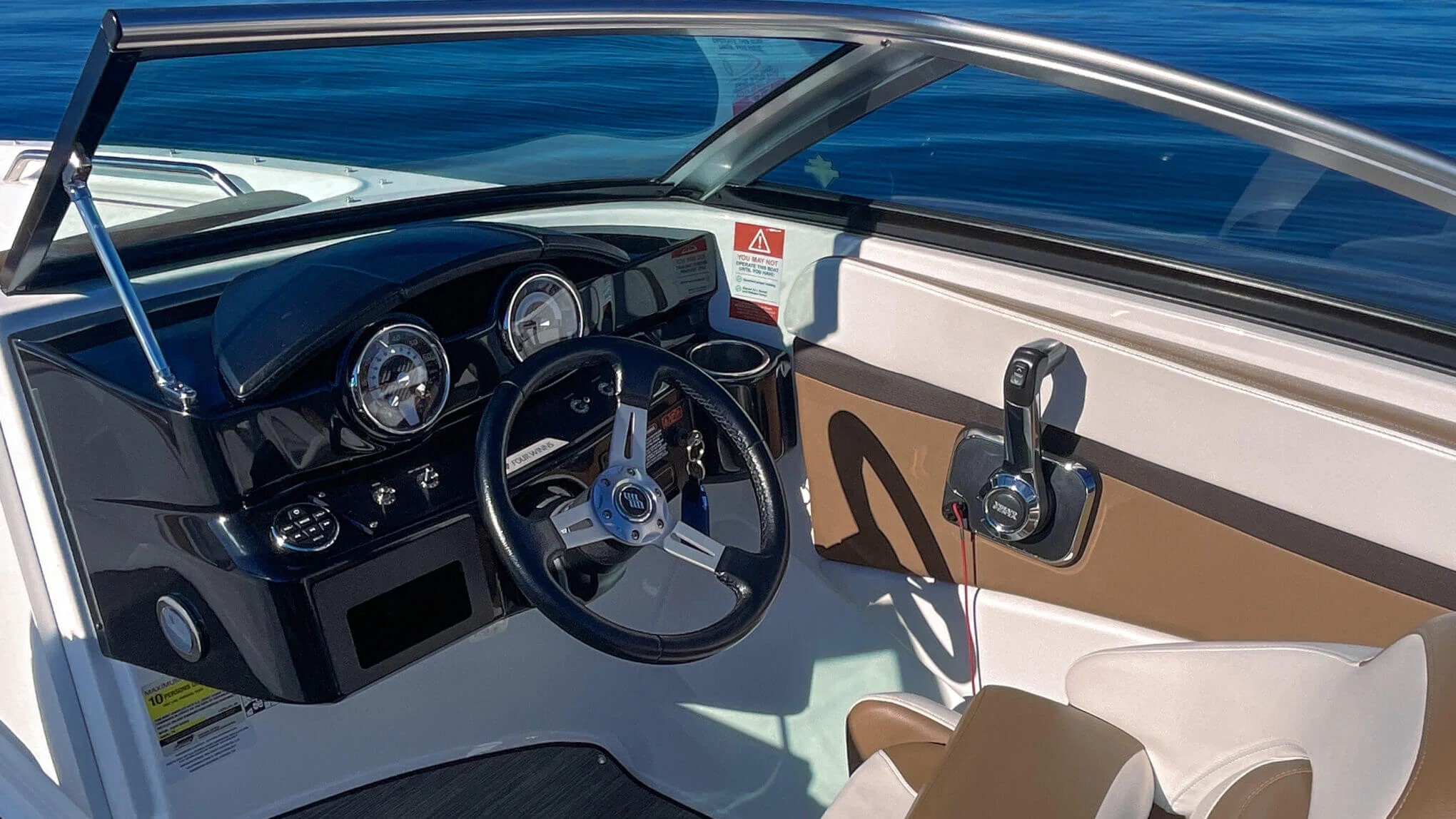 North Lake Tahoe Boat Rental Basic 21' Boat