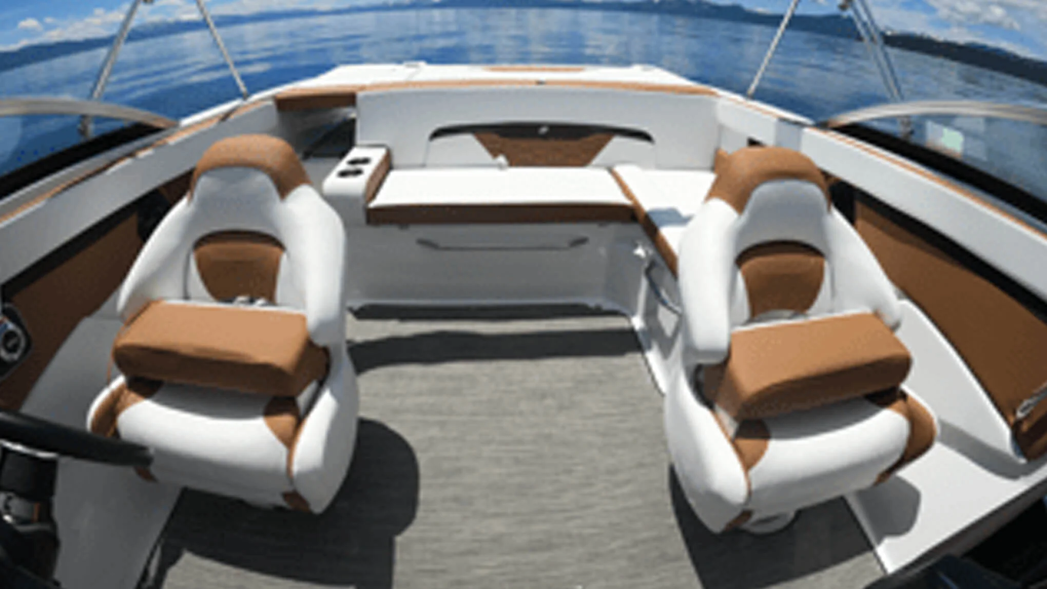 North Lake Tahoe Boat Rental Basic 21' Boat