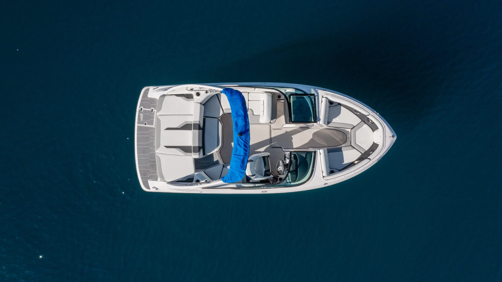 North Lake Tahoe Boat Rental Basic Upgrade 21′ Boat