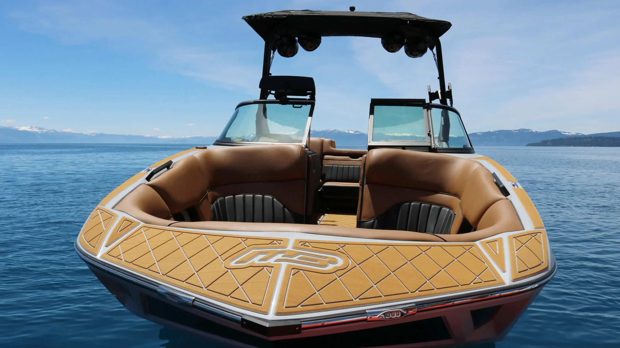 North Lake Tahoe Boat Rental 25' MB Wakesurf Boat