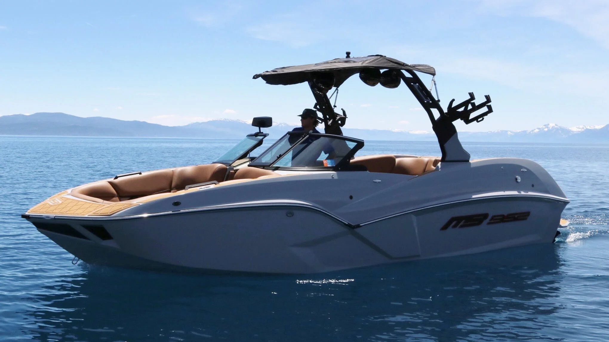 North Lake Tahoe Boat Rental 25' MB Wakesurf Boat