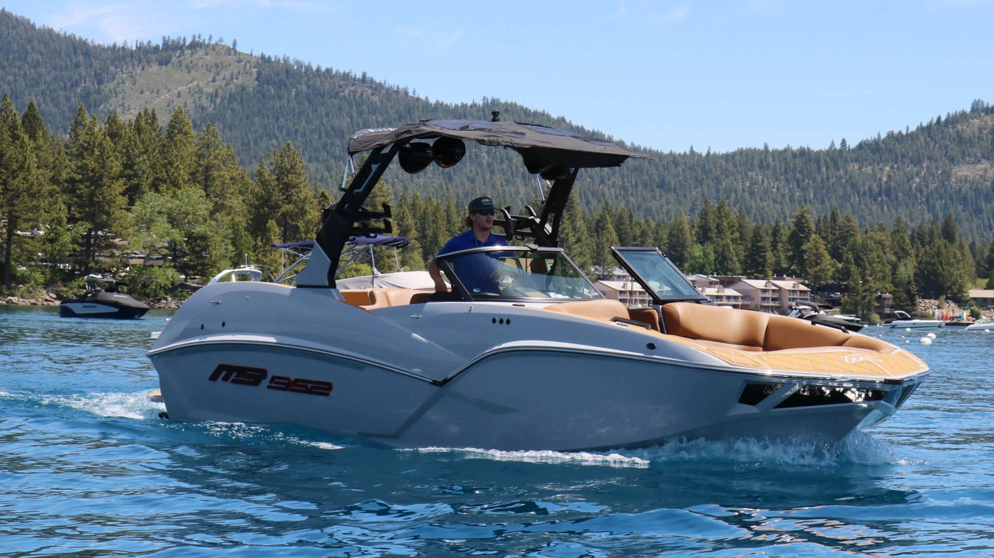North Lake Tahoe Boat Rental 25' MB Wakesurf Boat